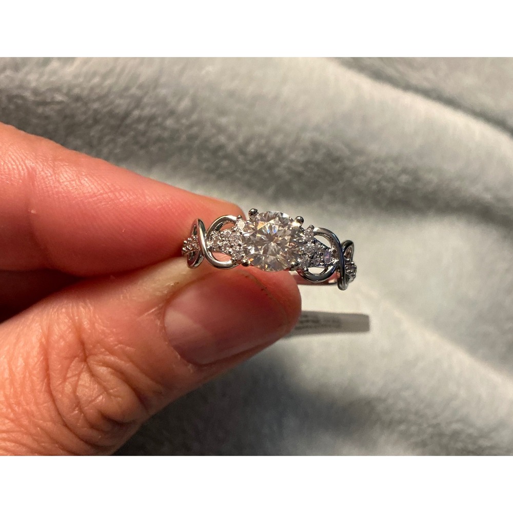 Moissanite 1.0ct Round Cut Infinity Scroll Engagement Ring Silver Tone Size 9